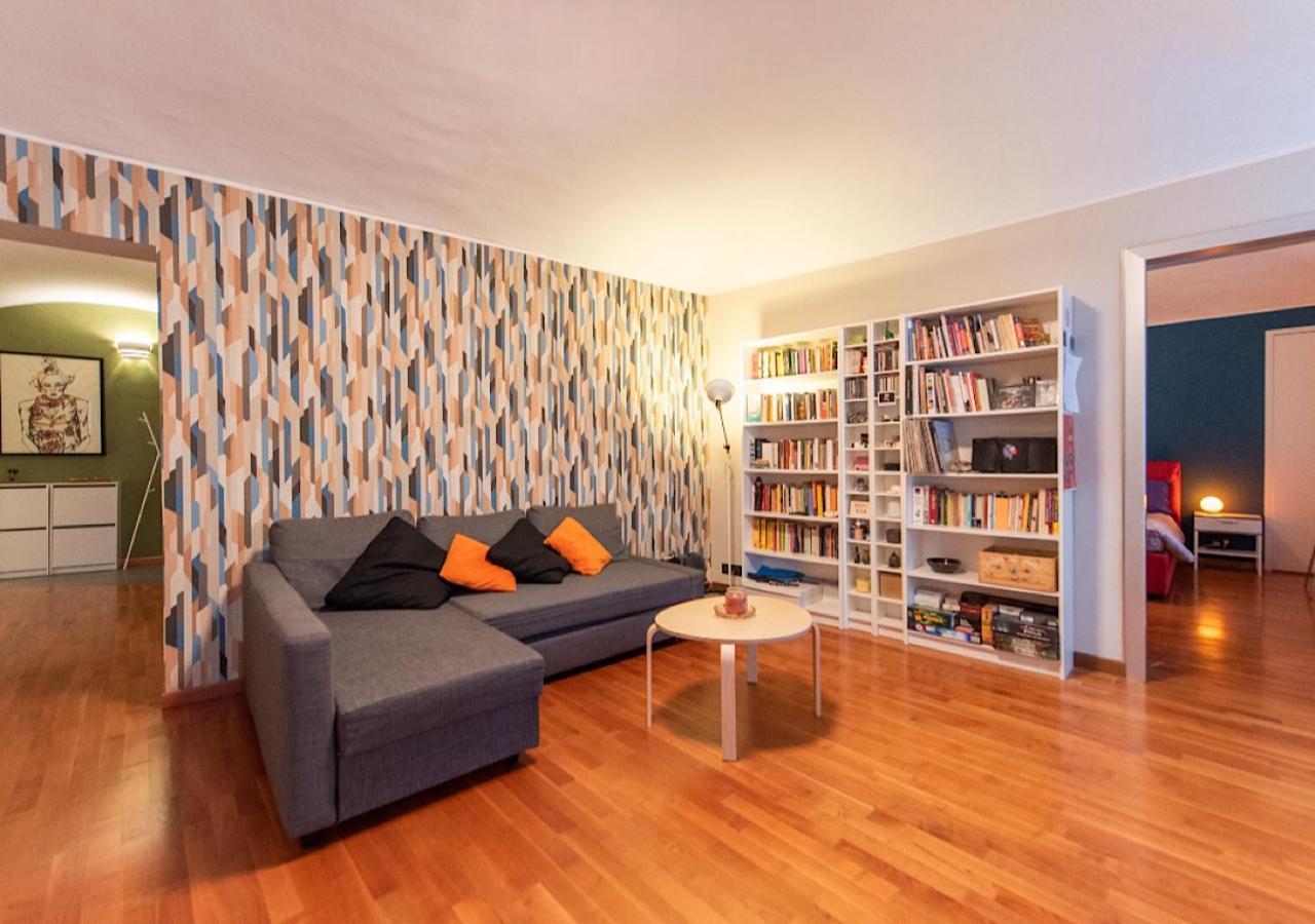 Porta Nuova Suite Comodita In Centro A Torino Kültér fotó